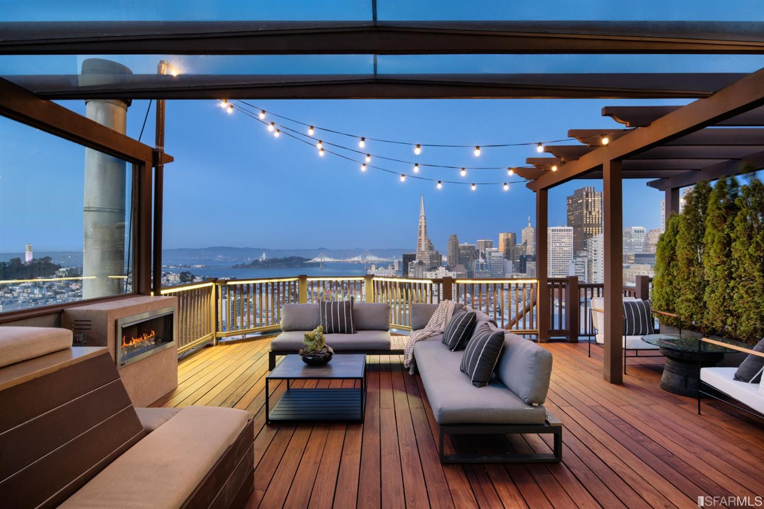 Detail Gallery Image 6 of 53 For 1266 Washington St, San Francisco,  CA 94108 - 5 Beds | 5 Baths