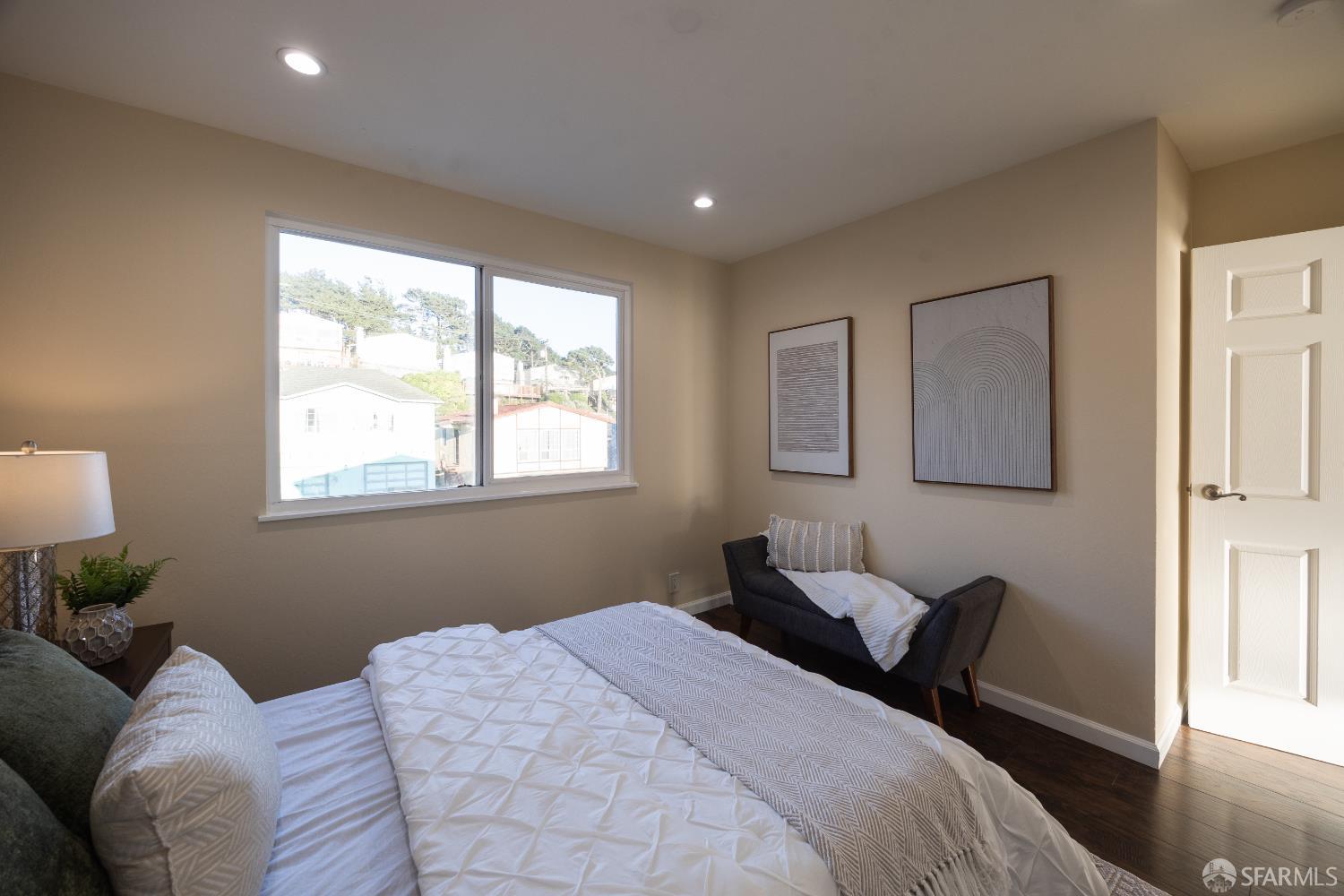 Detail Gallery Image 30 of 55 For 74 Clearview Dr, Daly City,  CA 94015 - 5 Beds | 4 Baths