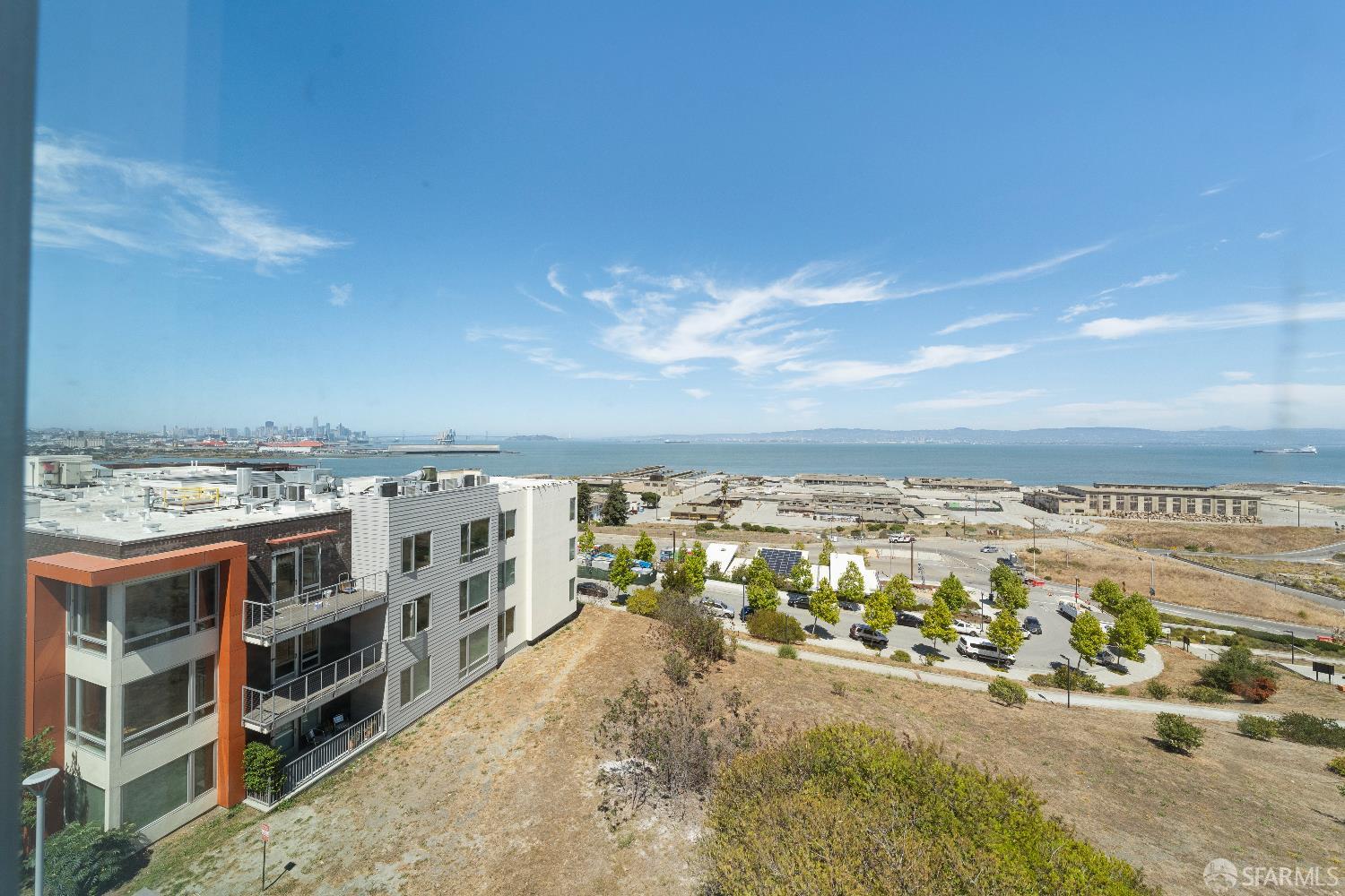 Photo #8: 425057639 Listing: Photo #8