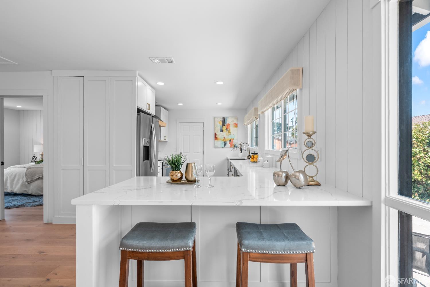 Detail Gallery Image 6 of 49 For 2491 Catalpa Way, San Bruno,  CA 94066 - 3 Beds | 2 Baths