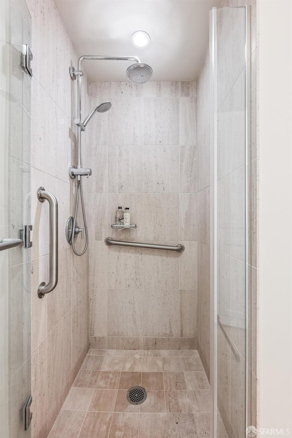 Photo #28: 425068950 Listing: Photo #28