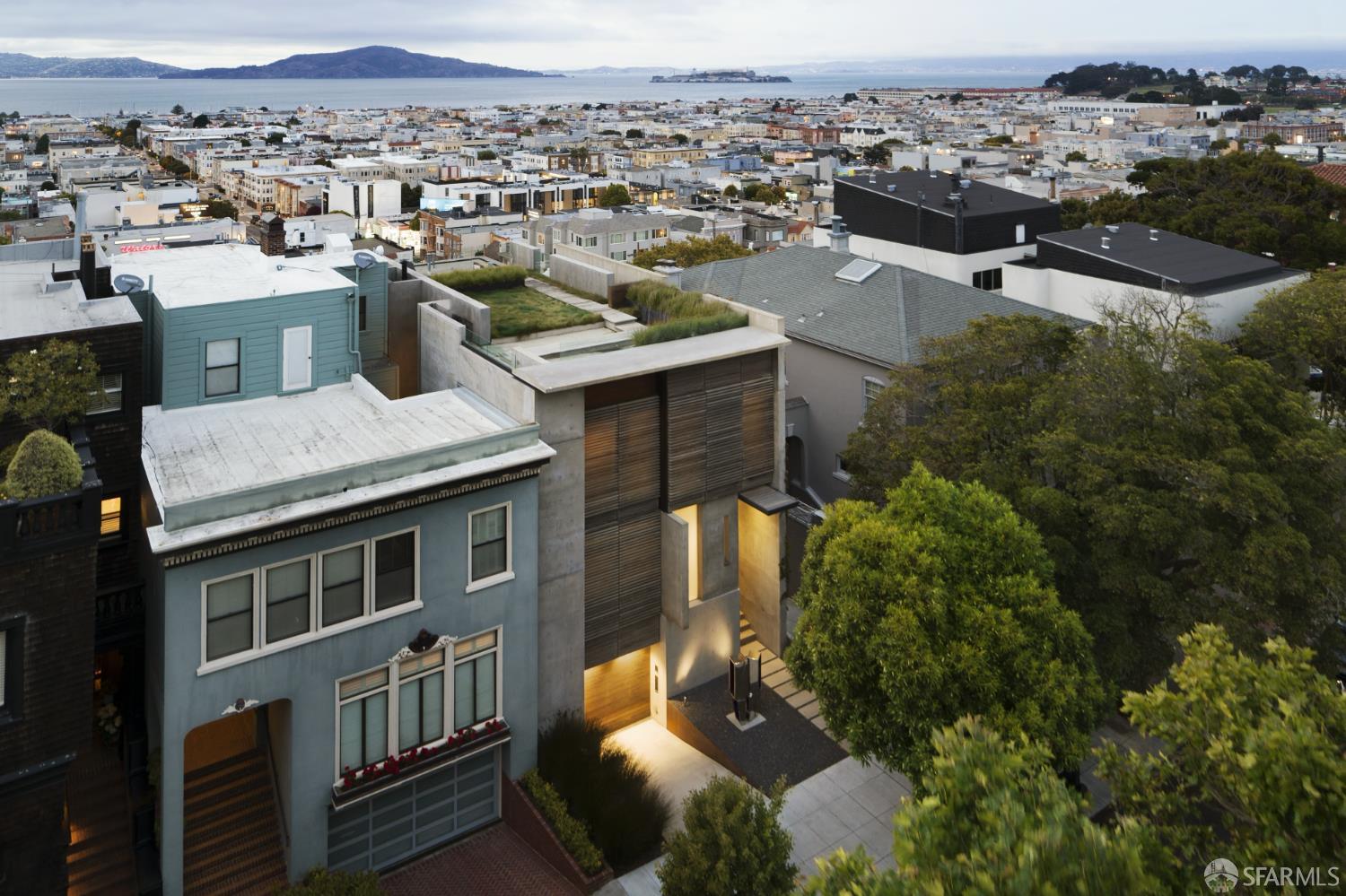 Detail Gallery Image 35 of 35 For 2626 Filbert St, San Francisco,  CA 94123 - 4 Beds | 4/1 Baths