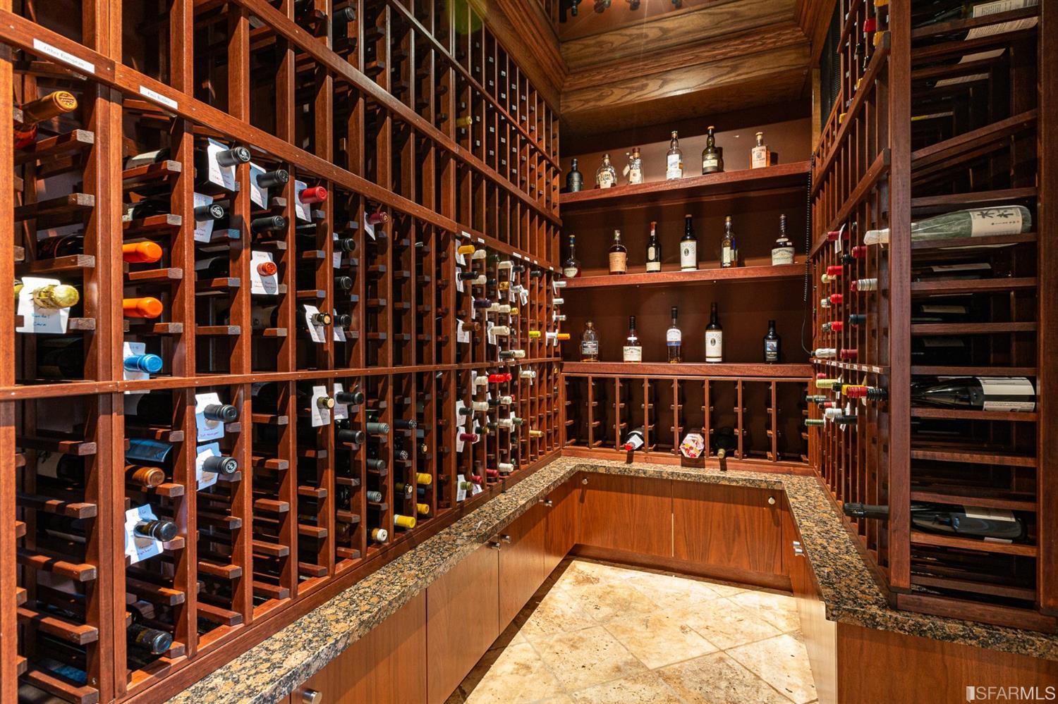 Detail Gallery Image 33 of 53 For 1266 Washington St, San Francisco,  CA 94108 - 5 Beds | 5 Baths