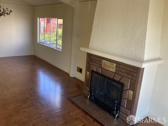 Detail Gallery Image 5 of 32 For 535 Felton St, San Francisco,  CA 94134 - 3 Beds | 1 Baths