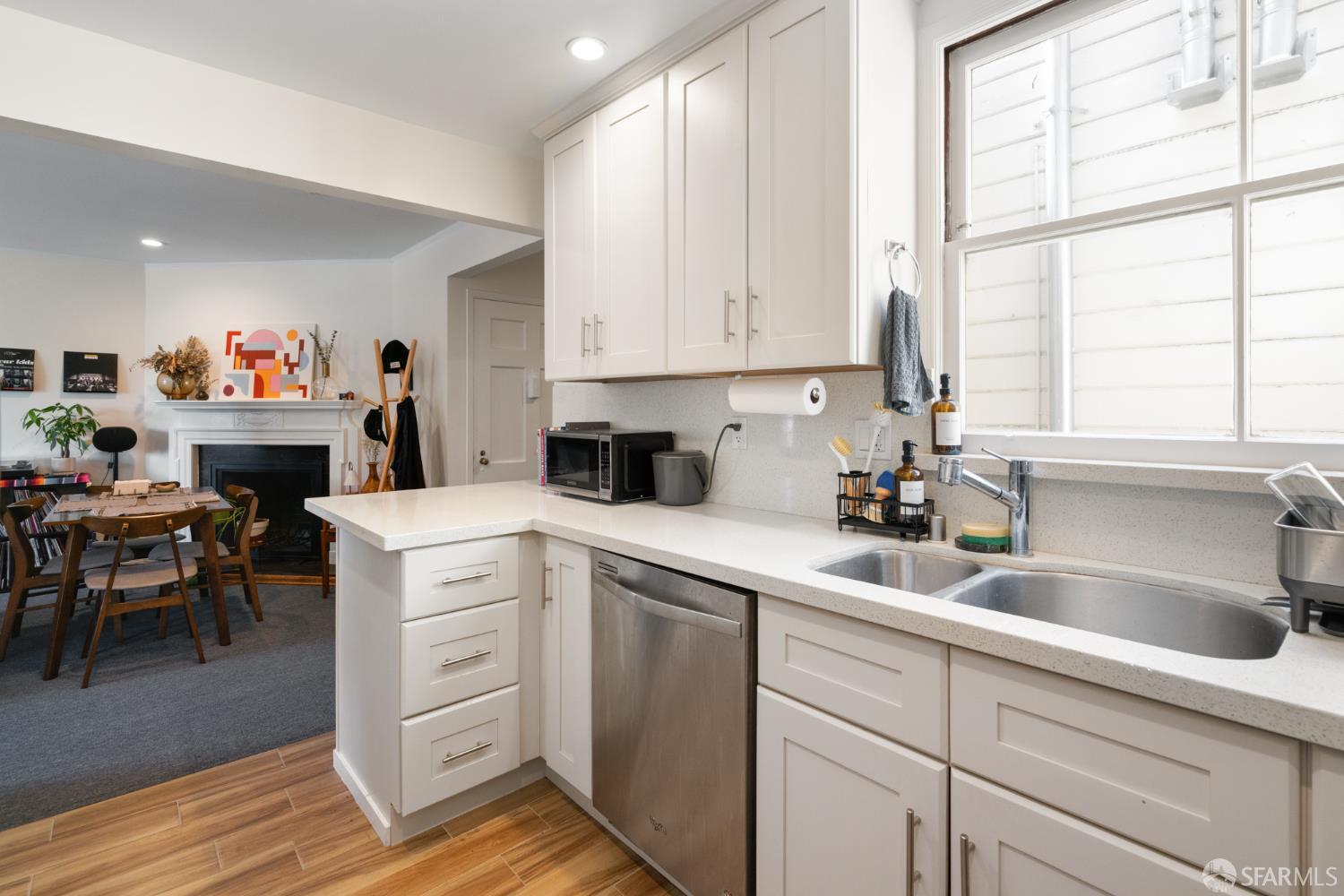 Detail Gallery Image 22 of 26 For 1387 18th Ave, San Francisco,  CA 94122 - – Beds | – Baths