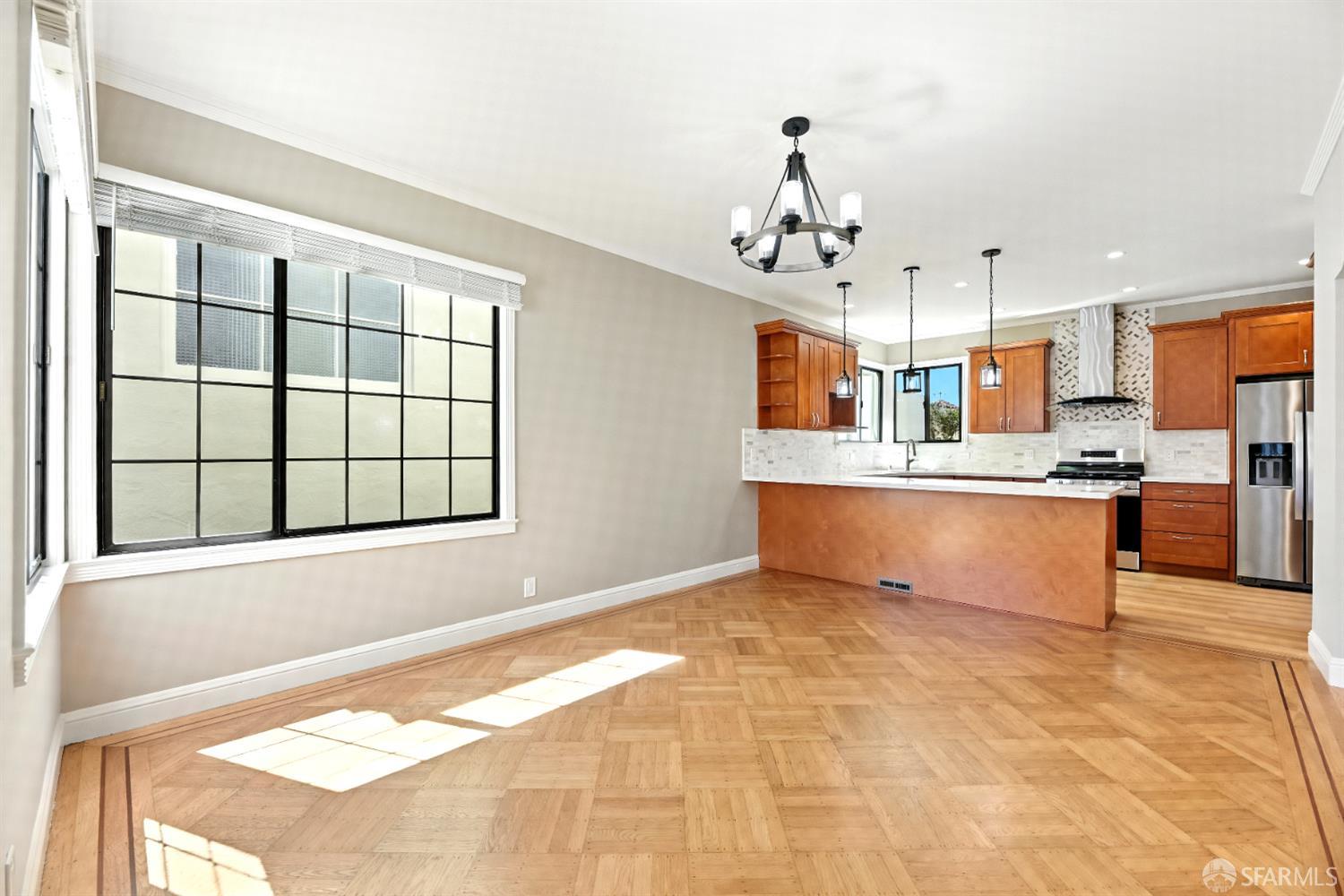 Detail Gallery Image 15 of 38 For 2801 Ocean Ave, San Francisco,  CA 94132 - 4 Beds | 3/1 Baths