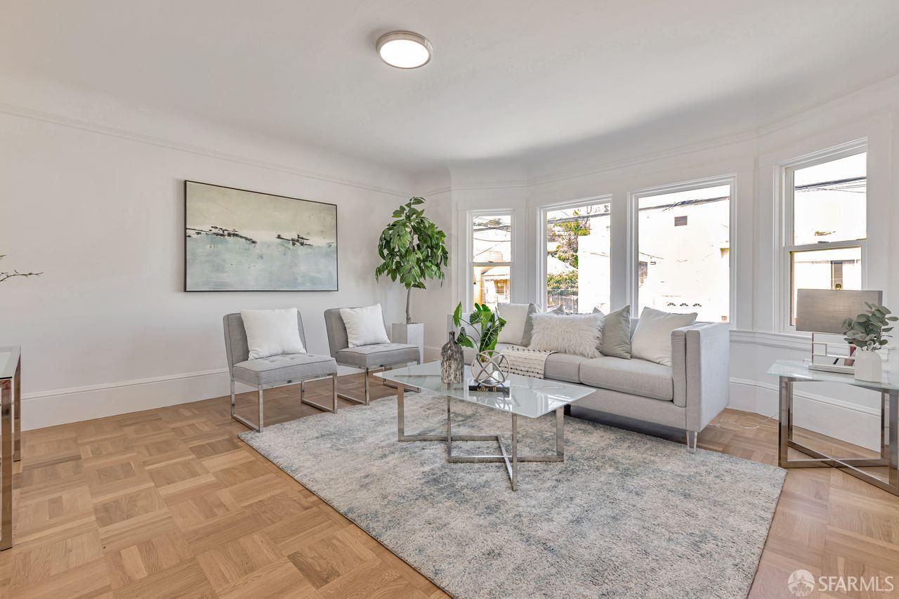 Detail Gallery Image 5 of 39 For 223 Raymond Ave, San Francisco,  CA 94134 - 3 Beds | 2 Baths