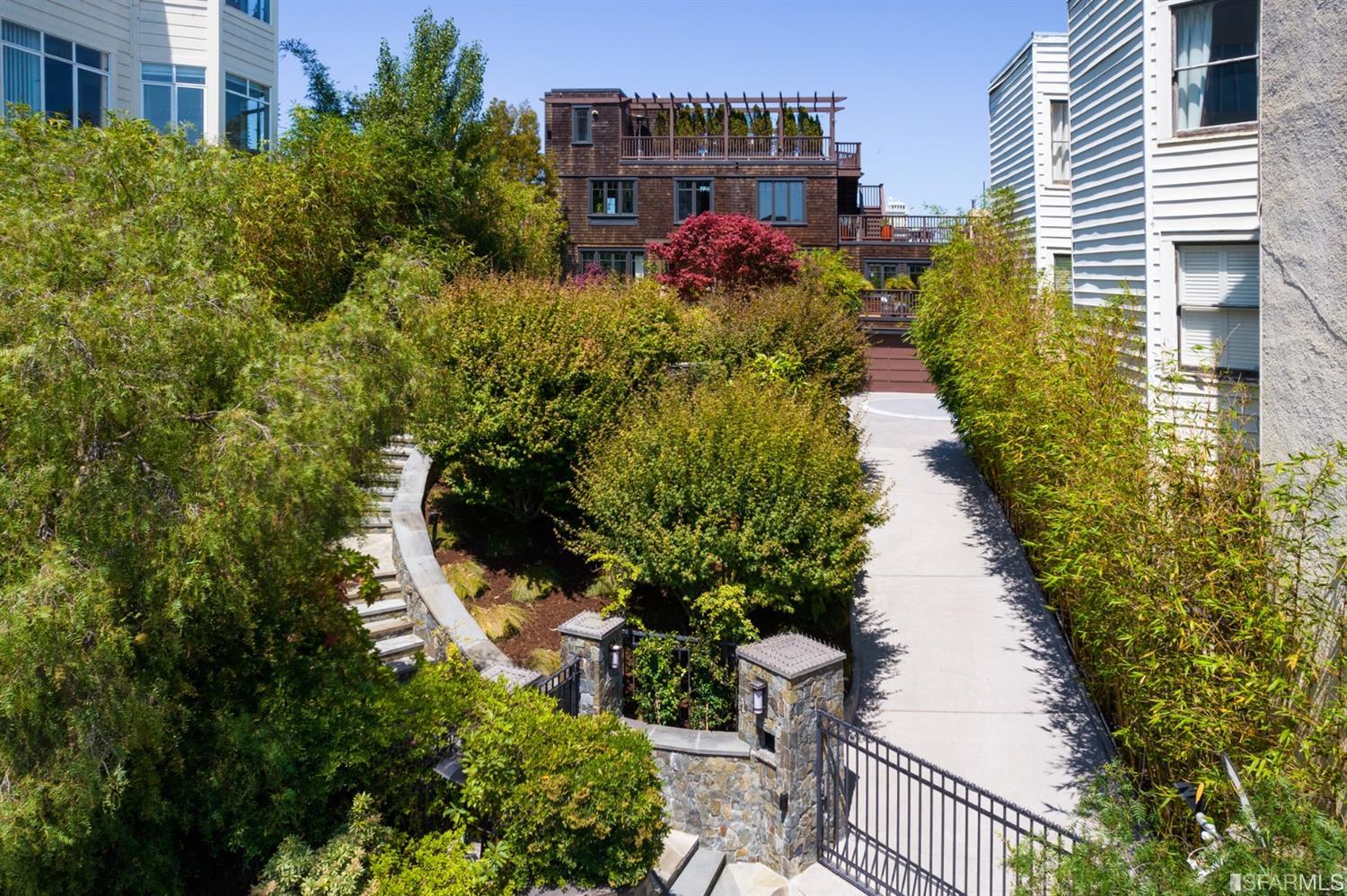 Detail Gallery Image 46 of 53 For 1266 Washington St, San Francisco,  CA 94108 - 5 Beds | 5 Baths