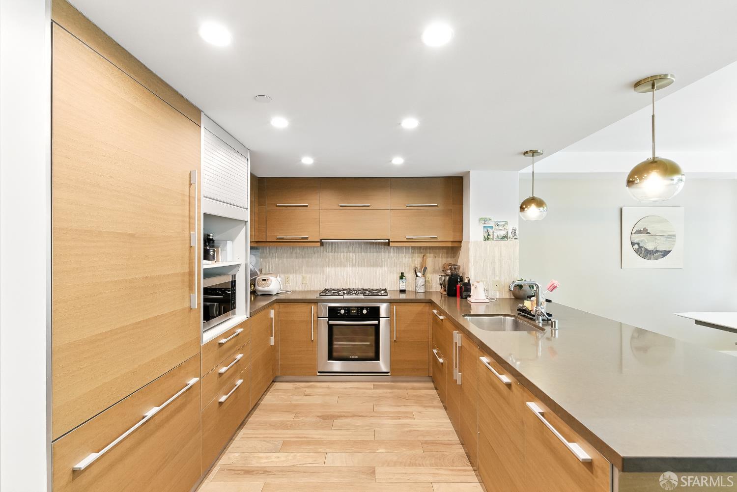 Detail Gallery Image 3 of 70 For 420 N Mission Bay Blvd #103,  San Francisco,  CA 94158 - 2 Beds | 2/1 Baths