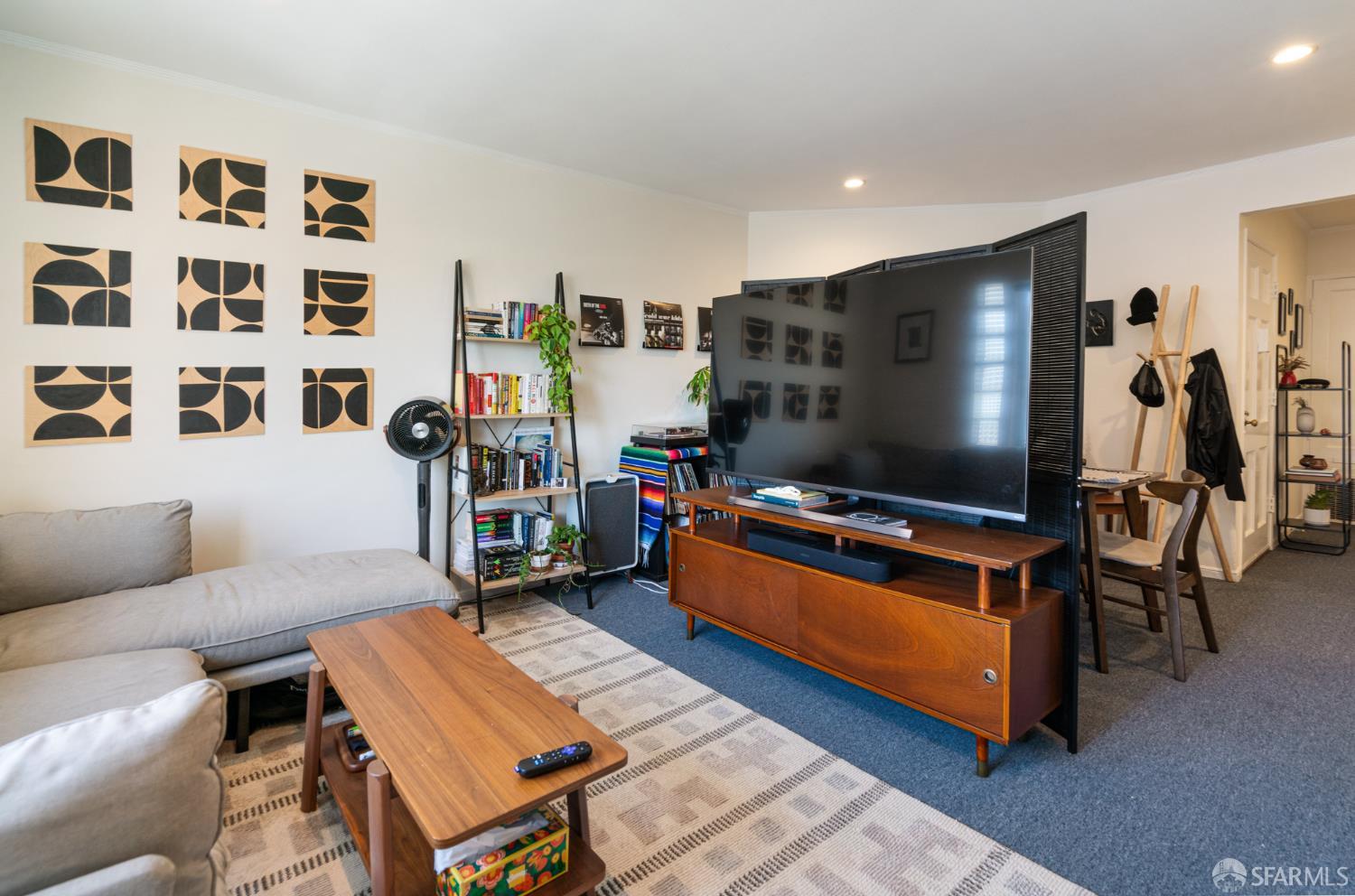 Detail Gallery Image 16 of 26 For 1387 18th Ave, San Francisco,  CA 94122 - – Beds | – Baths