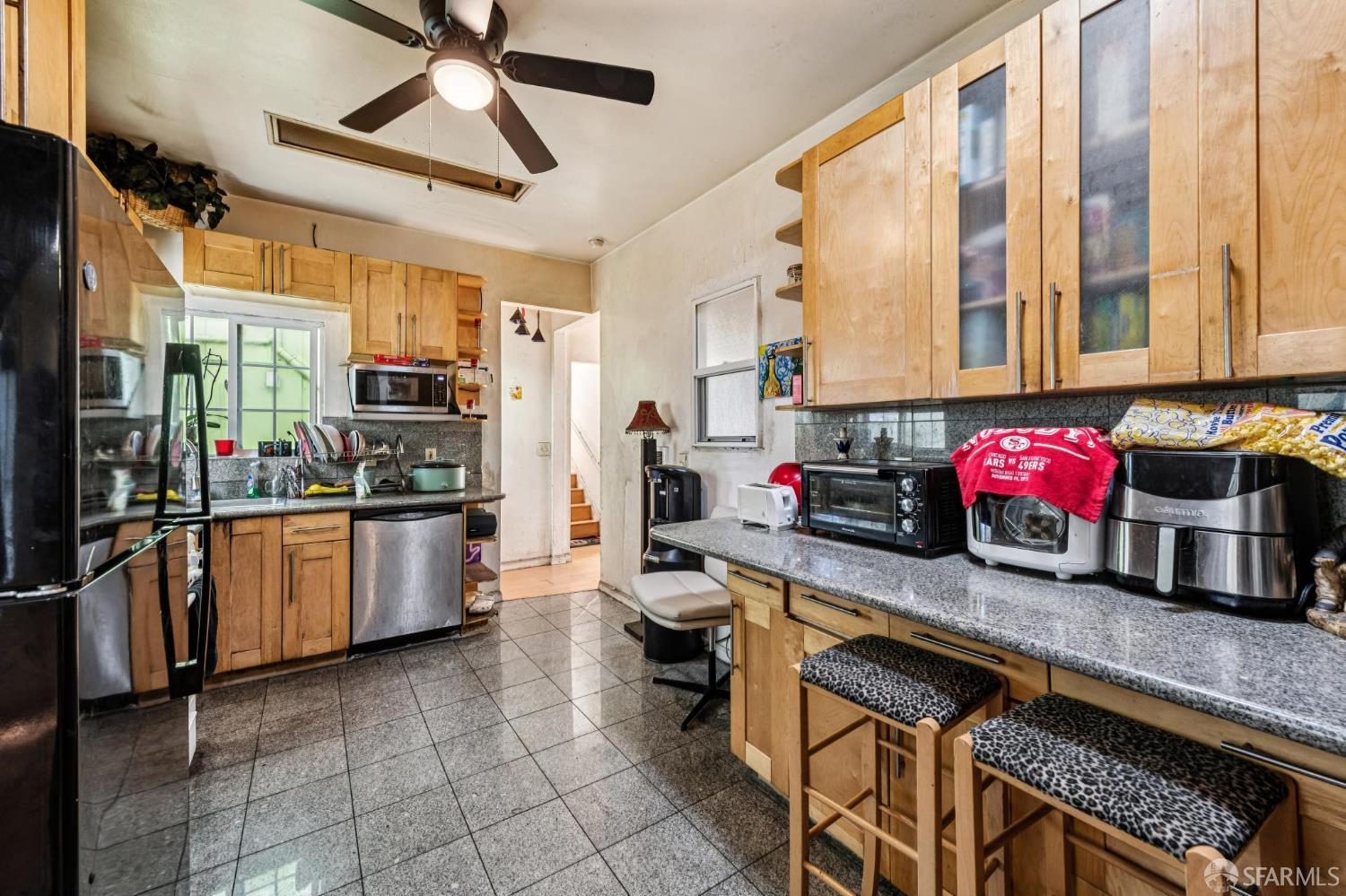 Detail Gallery Image 22 of 35 For 6323 3rd St, San Francisco,  CA 94124 - – Beds | – Baths