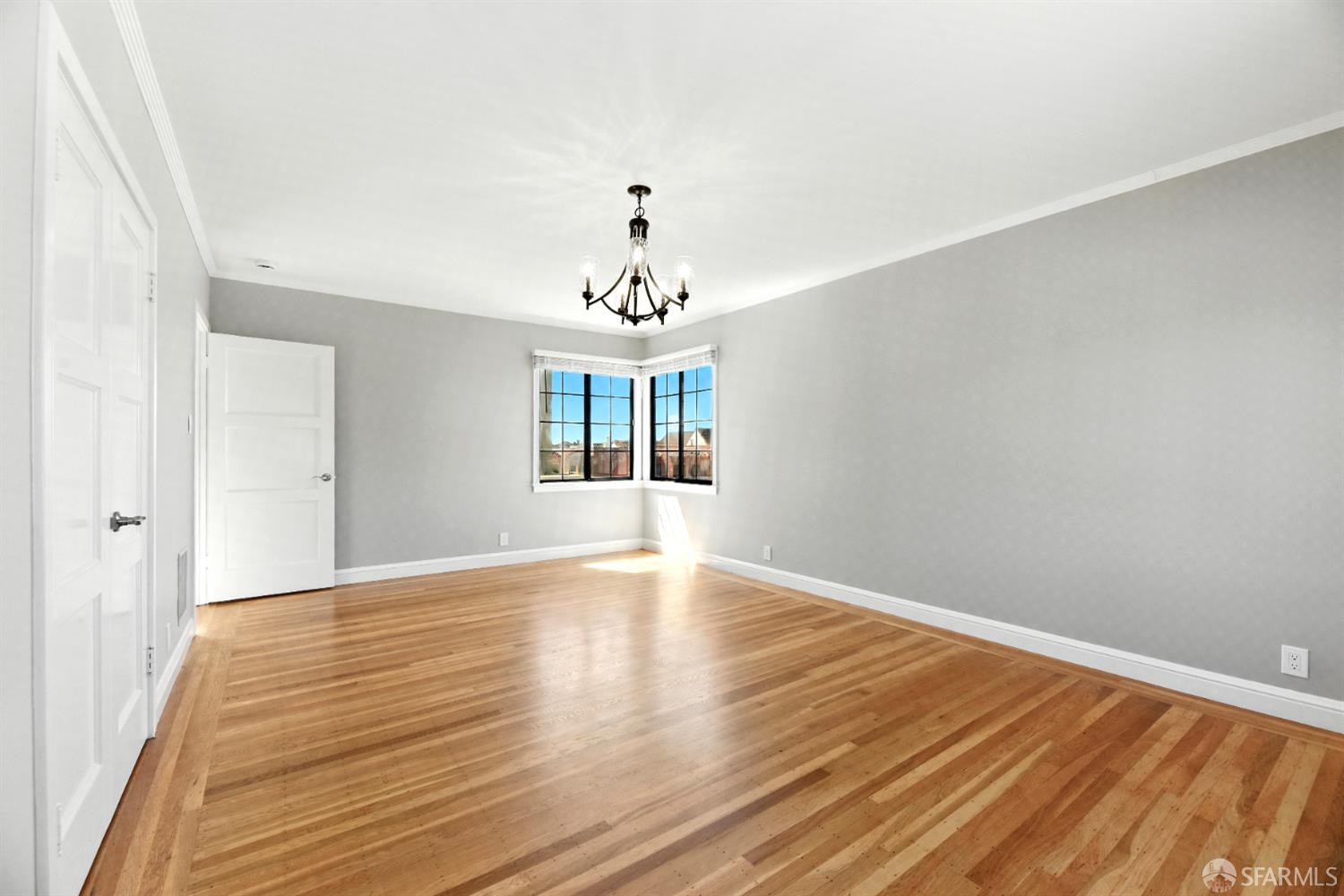 Detail Gallery Image 23 of 38 For 2801 Ocean Ave, San Francisco,  CA 94132 - 4 Beds | 3/1 Baths