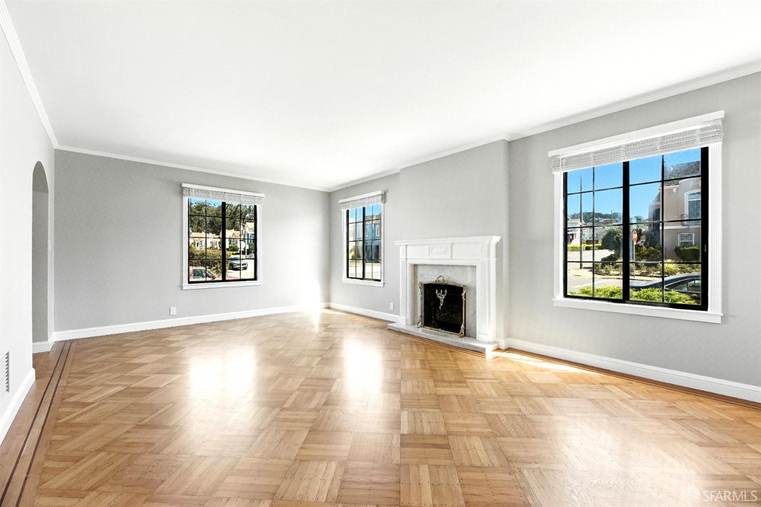 Detail Gallery Image 16 of 38 For 2801 Ocean Ave, San Francisco,  CA 94132 - 4 Beds | 3/1 Baths