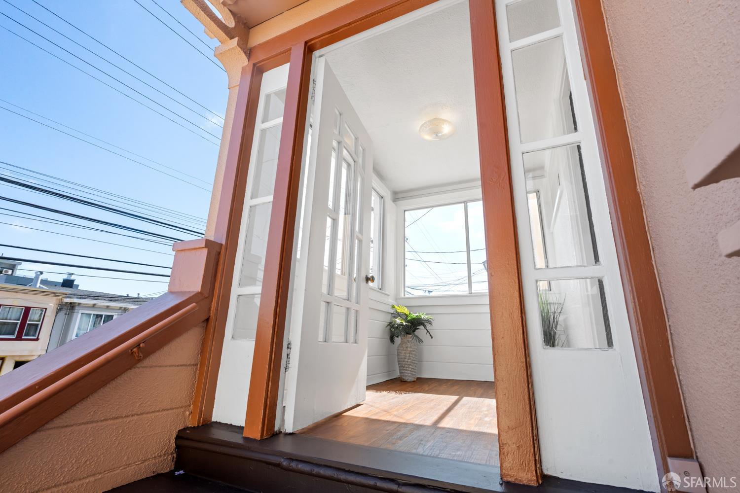 Detail Gallery Image 14 of 62 For 52 Rolph St, San Francisco,  CA 94112 - 2 Beds | 2/1 Baths