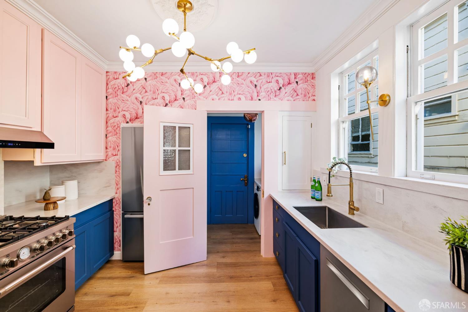Detail Gallery Image 26 of 62 For 1242 Washington St, San Francisco,  CA 94108 - 2 Beds | 1 Baths
