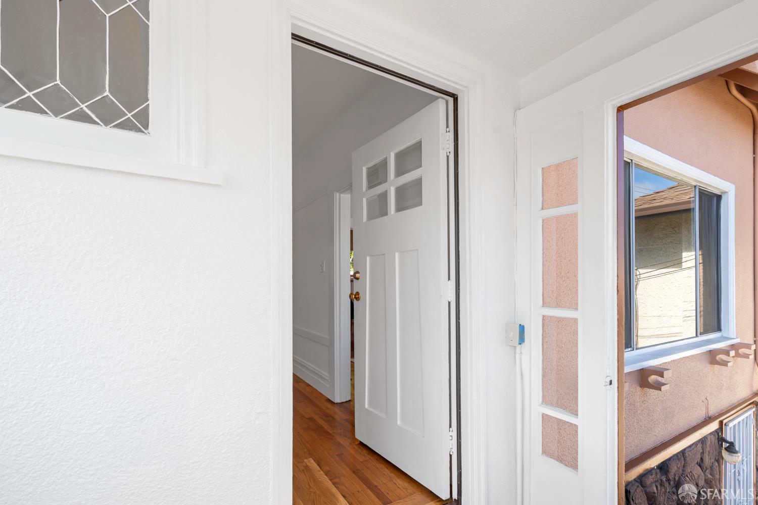 Detail Gallery Image 16 of 62 For 52 Rolph St, San Francisco,  CA 94112 - 2 Beds | 2/1 Baths