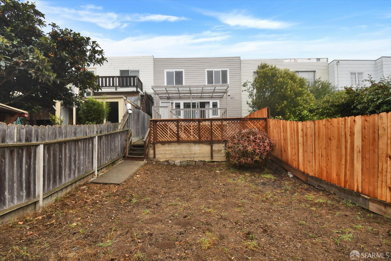 Detail Gallery Image 17 of 20 For 233 Sargent St, San Francisco,  CA 94132 - 3 Beds | 2 Baths