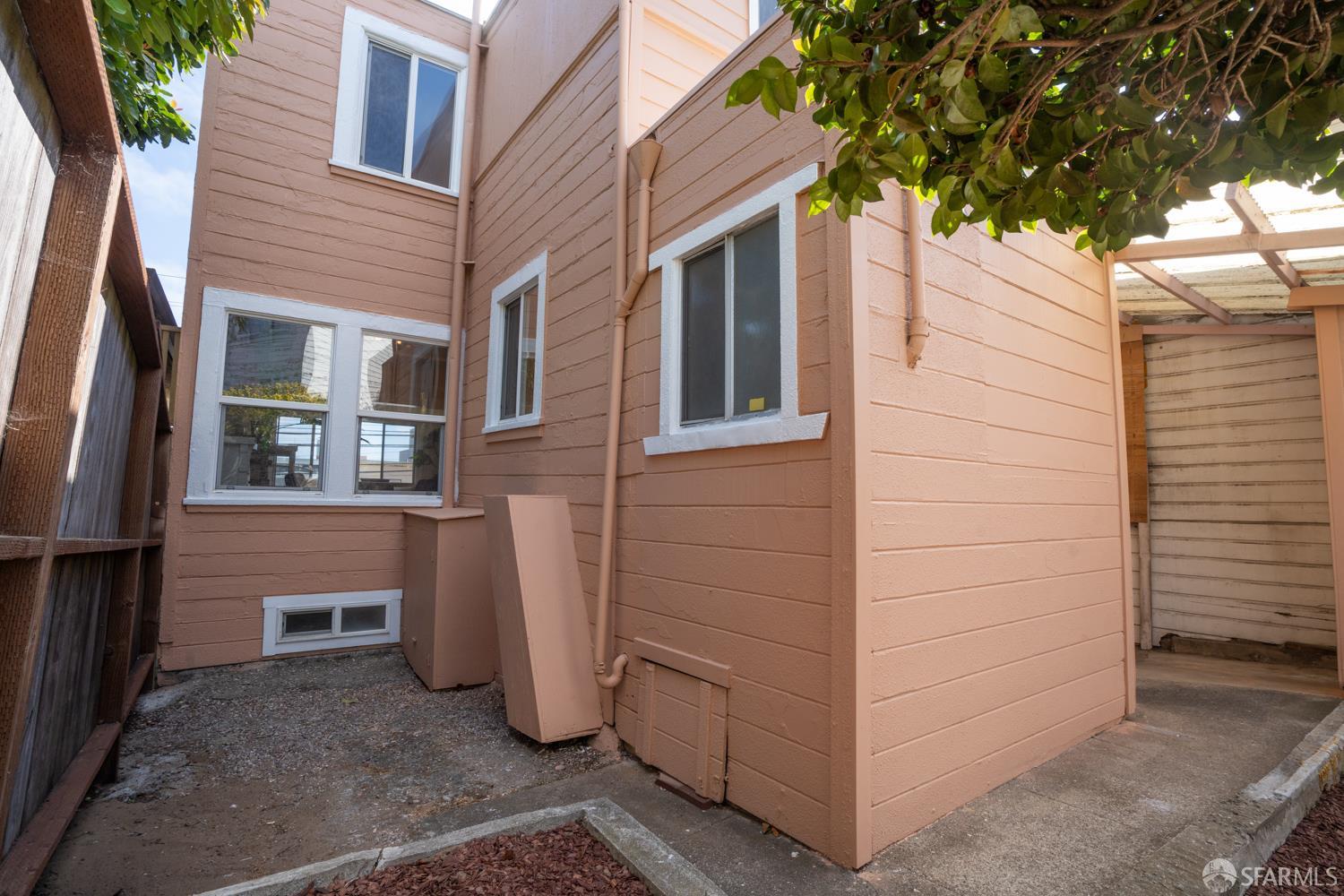 Detail Gallery Image 56 of 62 For 52 Rolph St, San Francisco,  CA 94112 - 2 Beds | 2/1 Baths