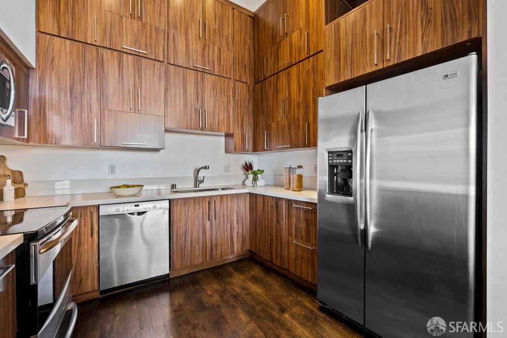 Photo #10: 425069321 Listing: Photo #10