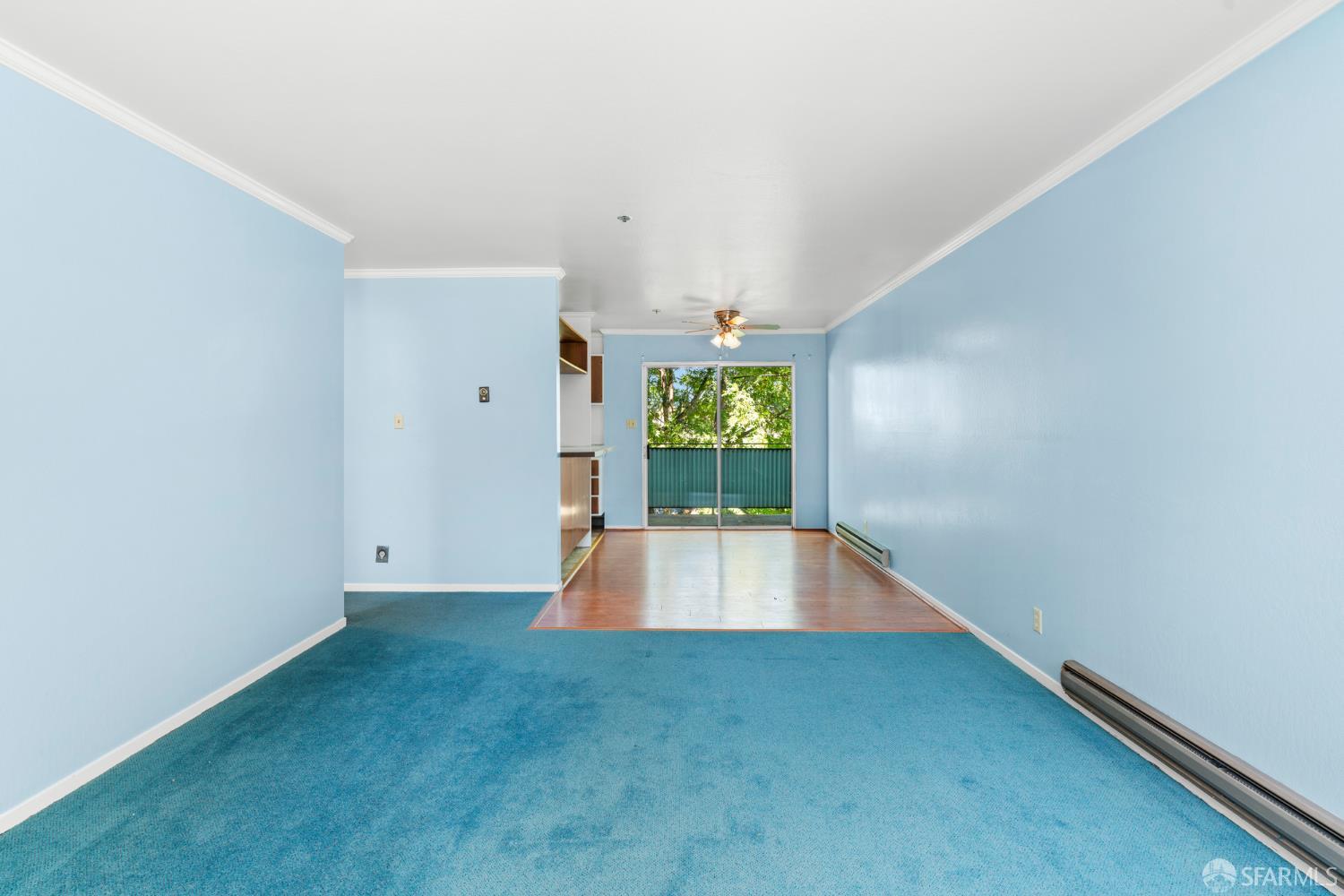 Detail Gallery Image 3 of 22 For 464 Clinton St #309,  Redwood City,  CA 94062 - 1 Beds | 1 Baths