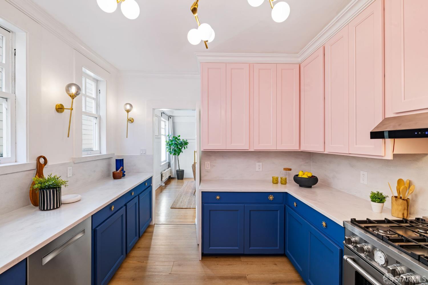 Detail Gallery Image 22 of 62 For 1242 Washington St, San Francisco,  CA 94108 - 2 Beds | 1 Baths