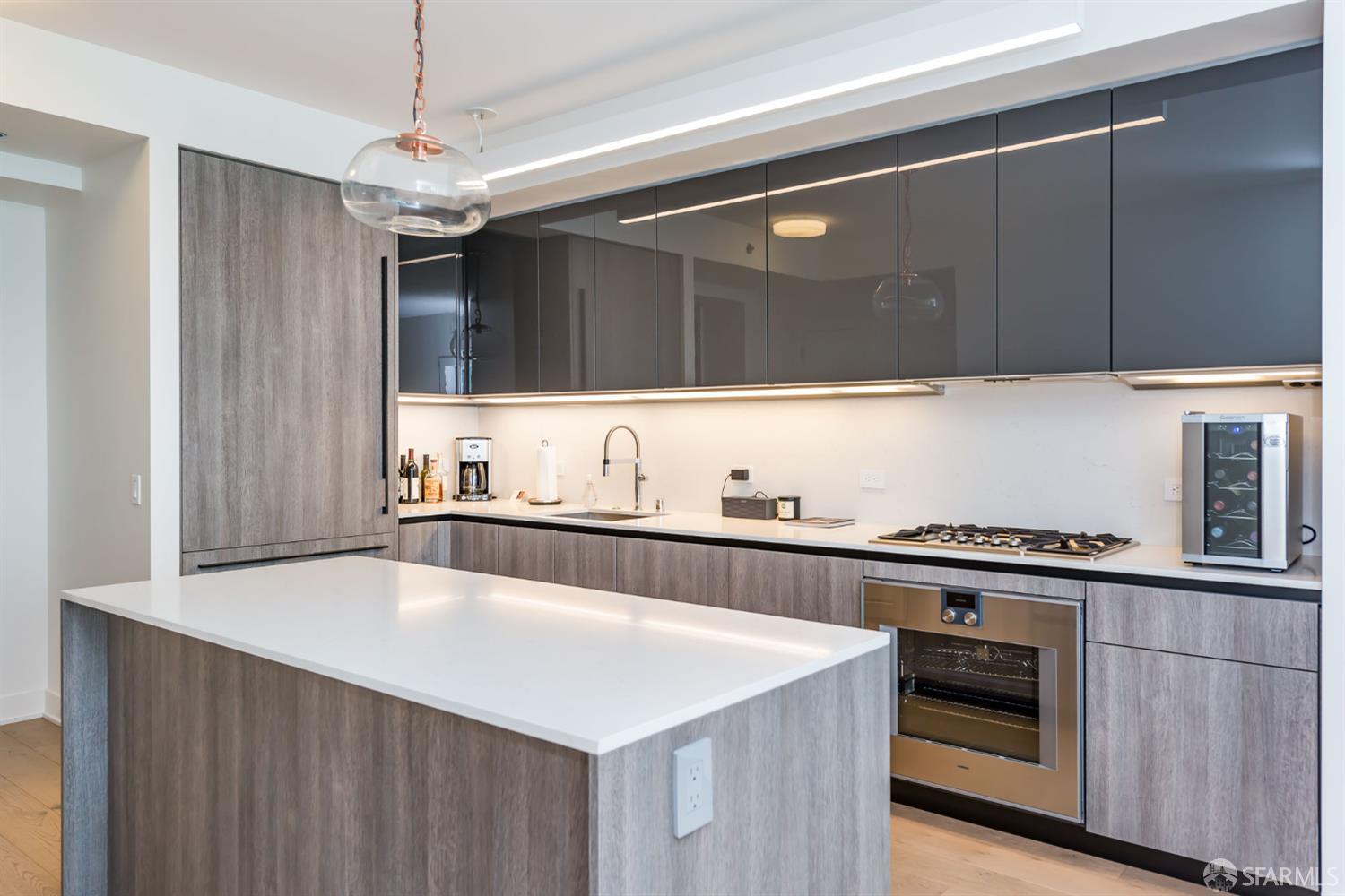 Detail Gallery Image 4 of 35 For 338 Main St 21b,  San Francisco,  CA 94105 - 2 Beds | 2 Baths