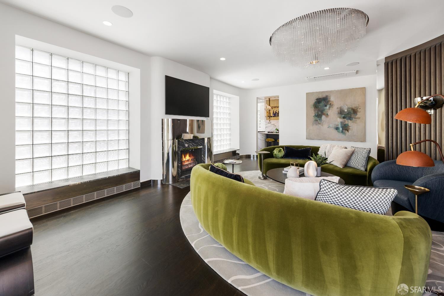 Detail Gallery Image 9 of 38 For 1360 Montgomery St #11,  San Francisco,  CA 94133 - 2 Beds | 2 Baths