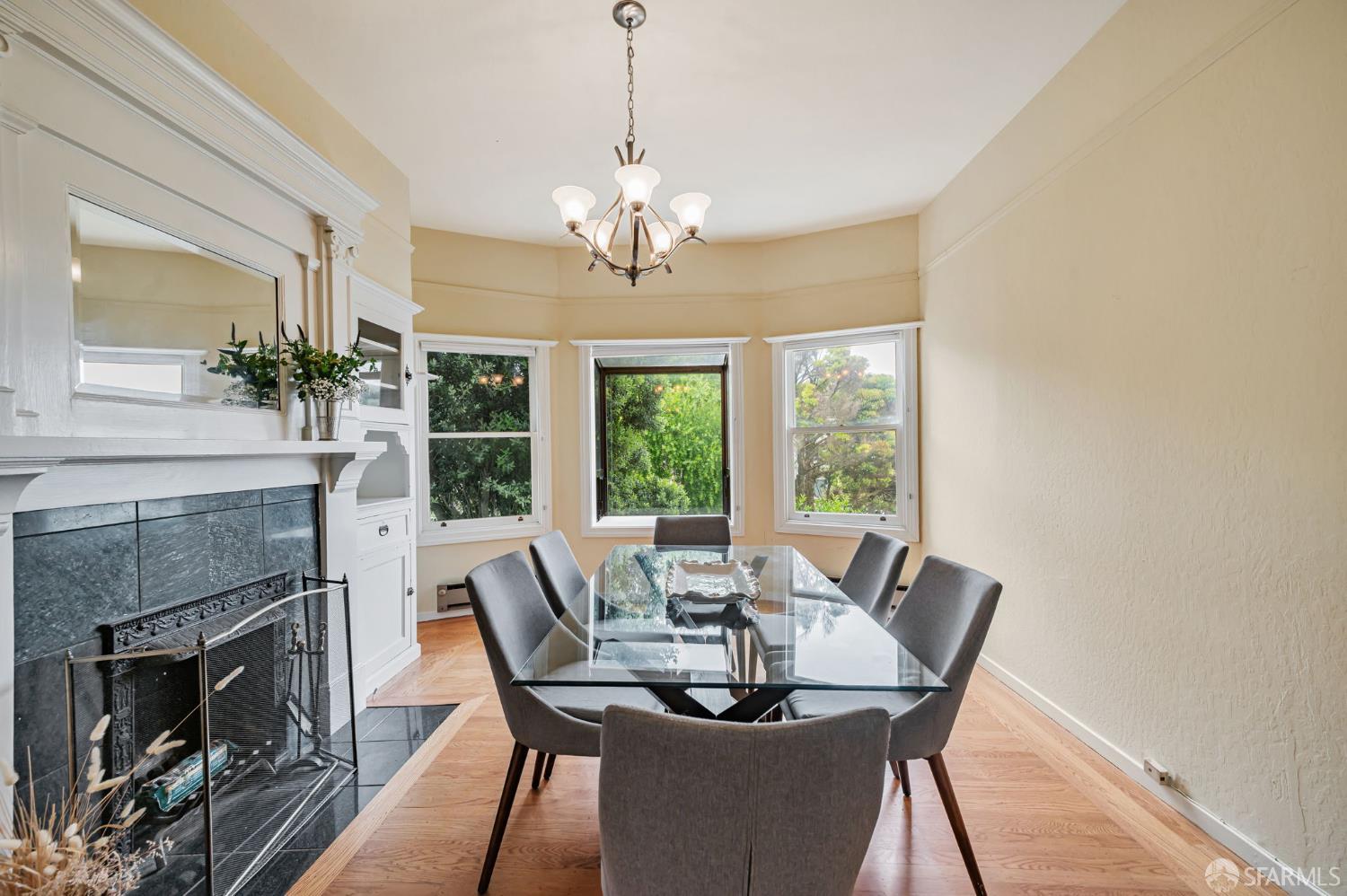 Detail Gallery Image 9 of 22 For 3515 Sacramento St, San Francisco,  CA 94118 - 3 Beds | 1 Baths