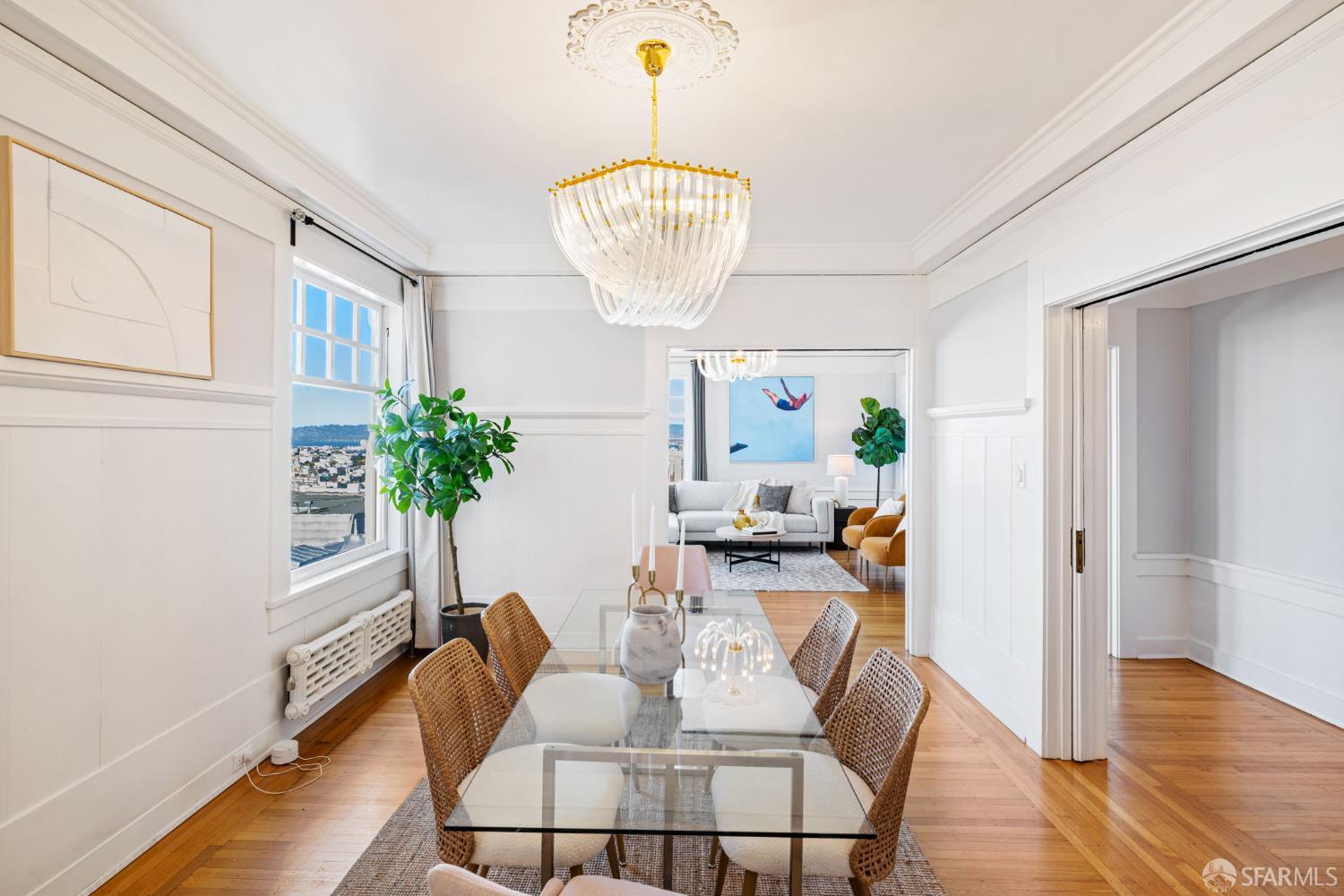 Detail Gallery Image 13 of 62 For 1242 Washington St, San Francisco,  CA 94108 - 2 Beds | 1 Baths