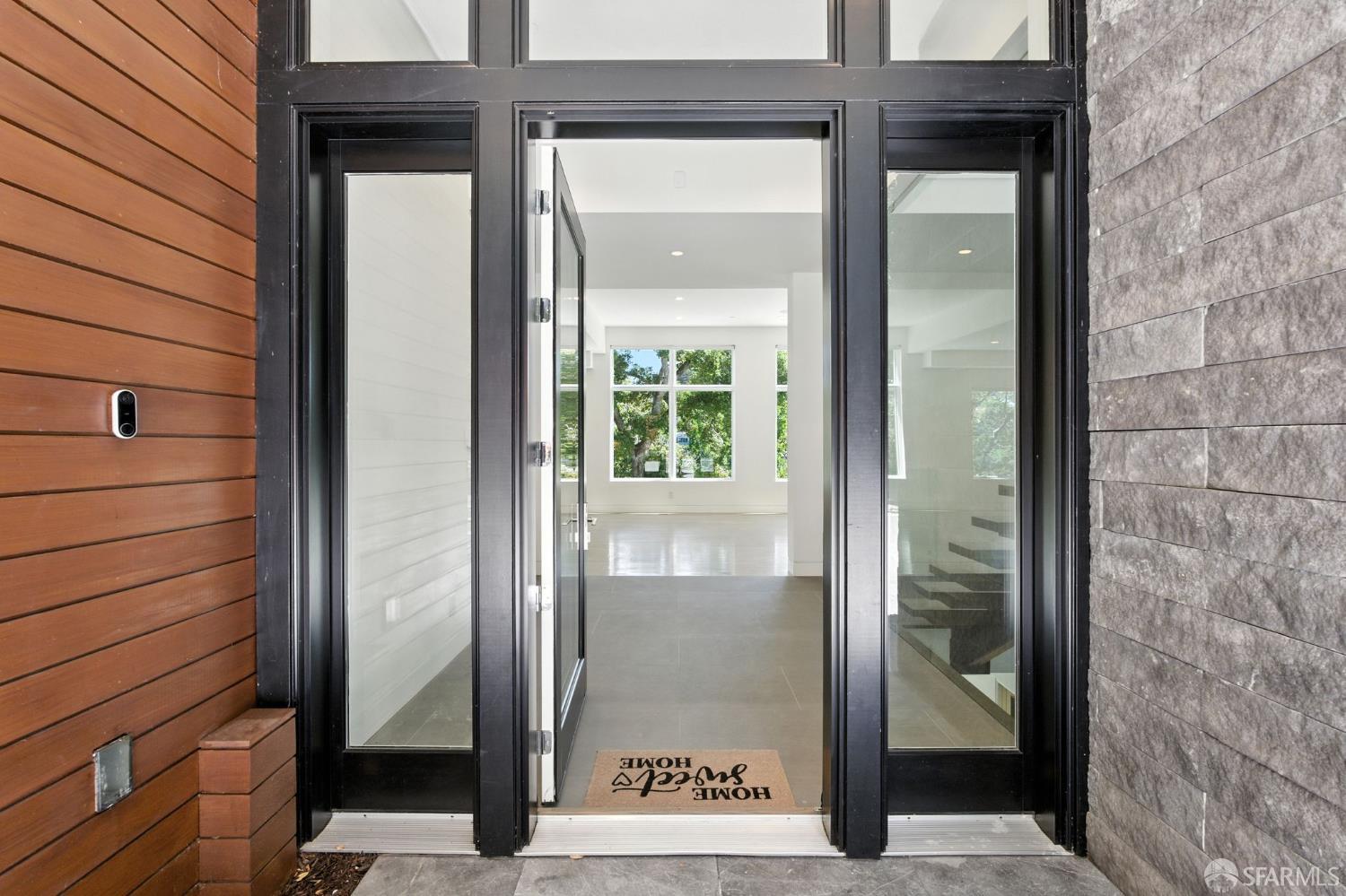 Detail Gallery Image 5 of 46 For 1225 La Cumbre Rd, Hillsborough,  CA 94010 - 6 Beds | 6/2 Baths