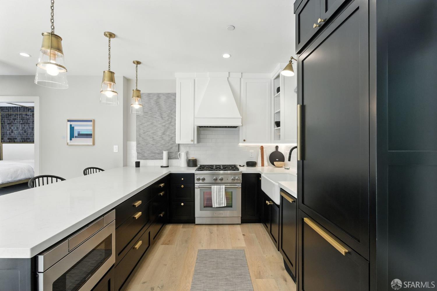 Detail Gallery Image 34 of 46 For 1225 La Cumbre Rd, Hillsborough,  CA 94010 - 6 Beds | 6/2 Baths