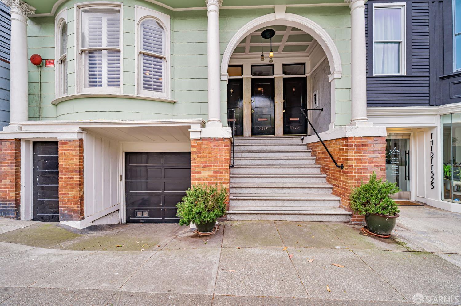 Photo #3: 425069210 Listing 