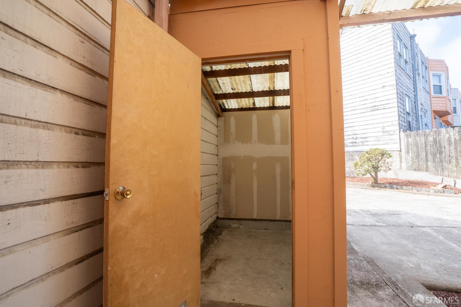 Detail Gallery Image 59 of 62 For 52 Rolph St, San Francisco,  CA 94112 - 2 Beds | 2/1 Baths