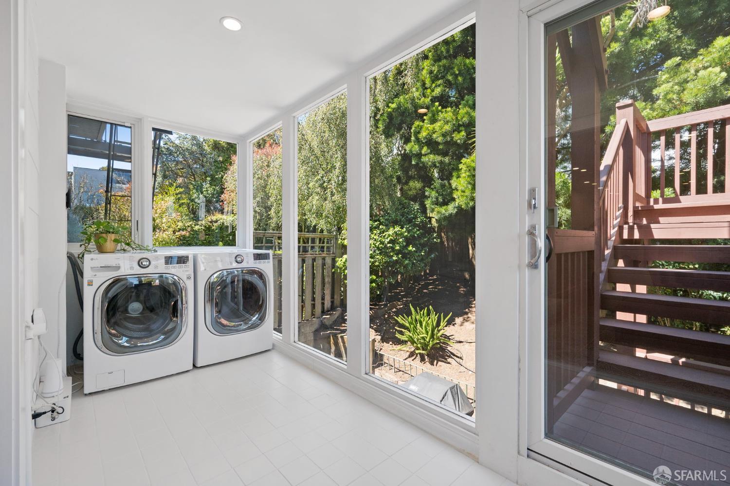 Detail Gallery Image 9 of 37 For 3234 Washington St #4,  San Francisco,  CA 94115 - 2 Beds | 2 Baths