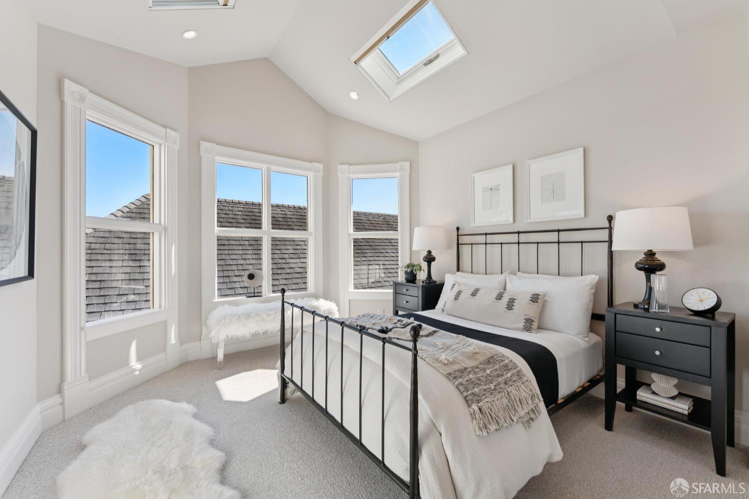 Detail Gallery Image 34 of 78 For 2116 Divisadero St, San Francisco,  CA 94115 - 3 Beds | 2/2 Baths