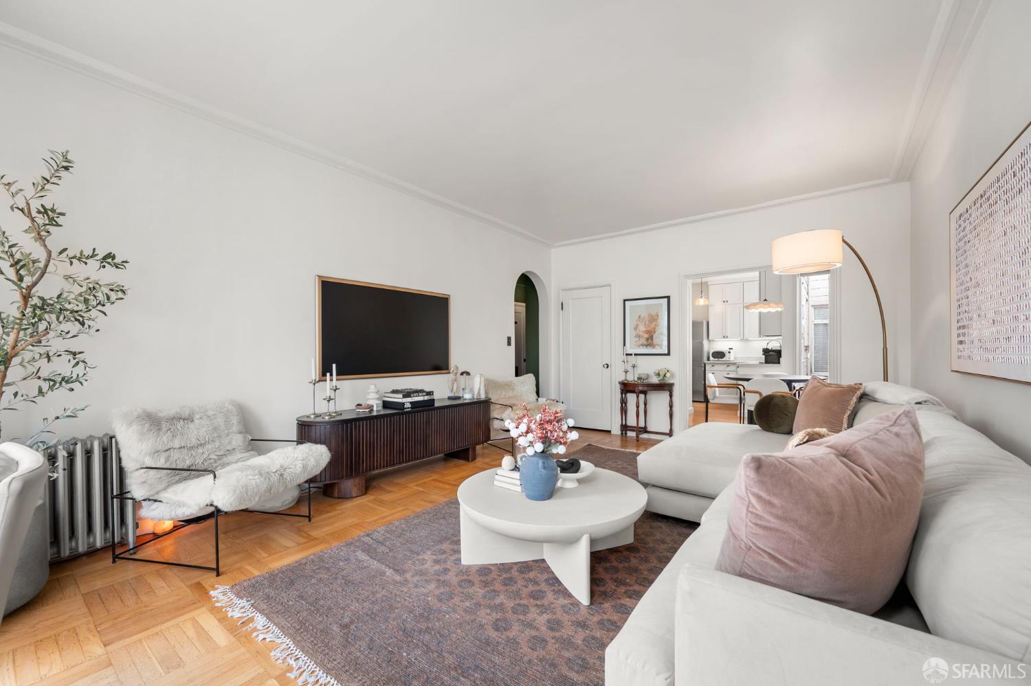 Photo #4: 425069105 Listing 