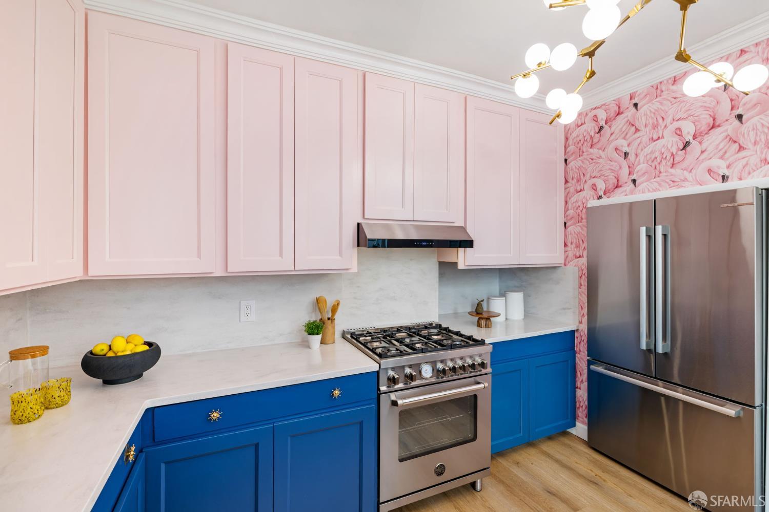Detail Gallery Image 21 of 62 For 1242 Washington St, San Francisco,  CA 94108 - 2 Beds | 1 Baths