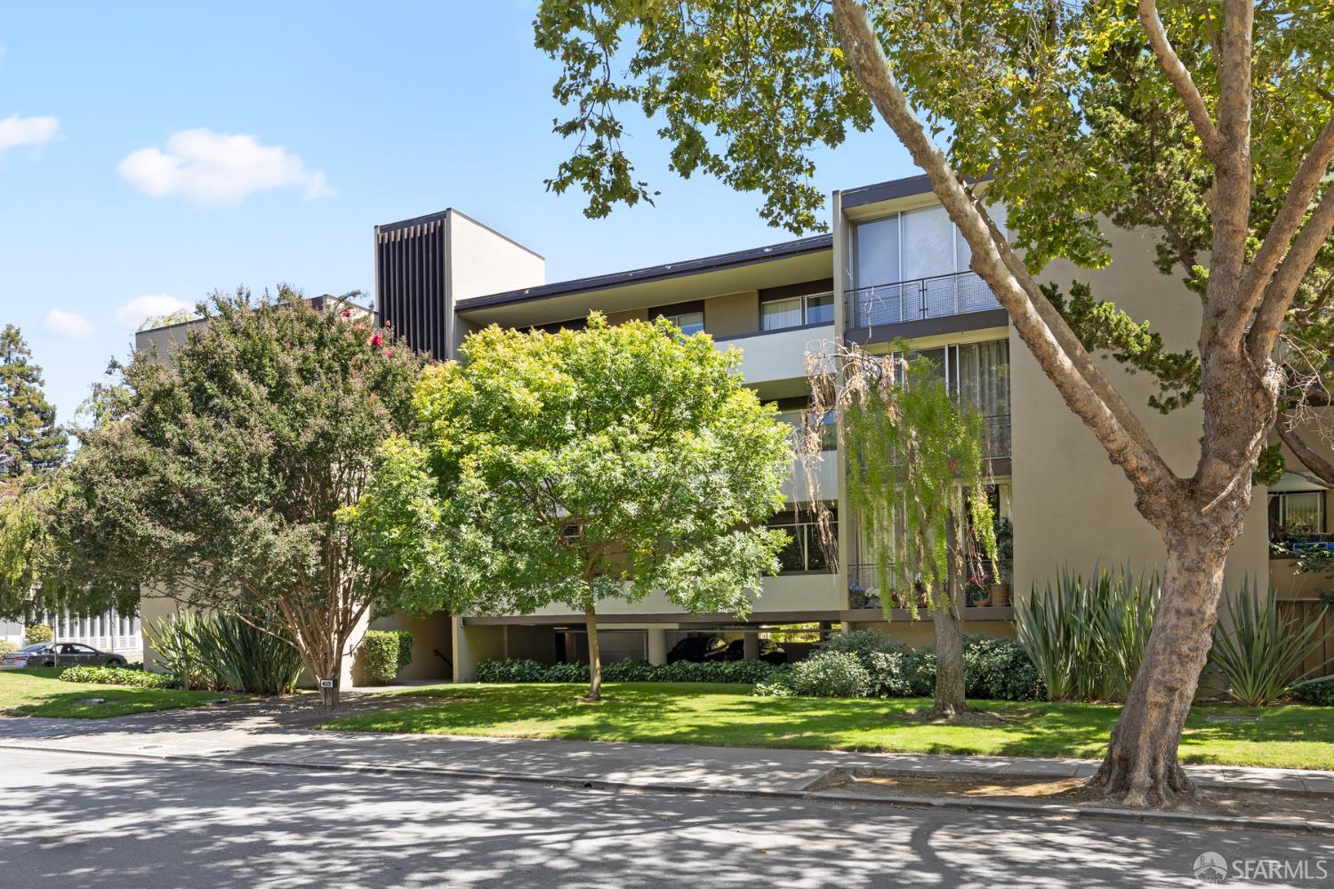 Detail Gallery Image 31 of 31 For 425 Grant Ave #19,  Palo Alto,  CA 94306 - 3 Beds | 2 Baths