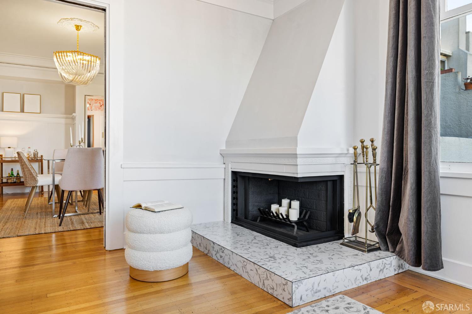 Detail Gallery Image 11 of 62 For 1242 Washington St, San Francisco,  CA 94108 - 2 Beds | 1 Baths