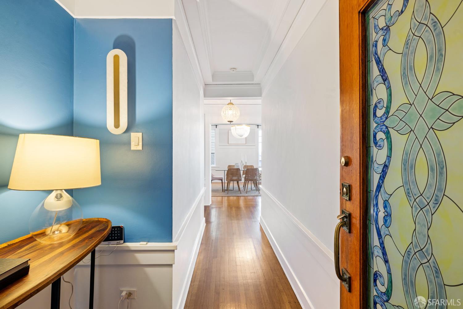 Detail Gallery Image 5 of 62 For 1242 Washington St, San Francisco,  CA 94108 - 2 Beds | 1 Baths