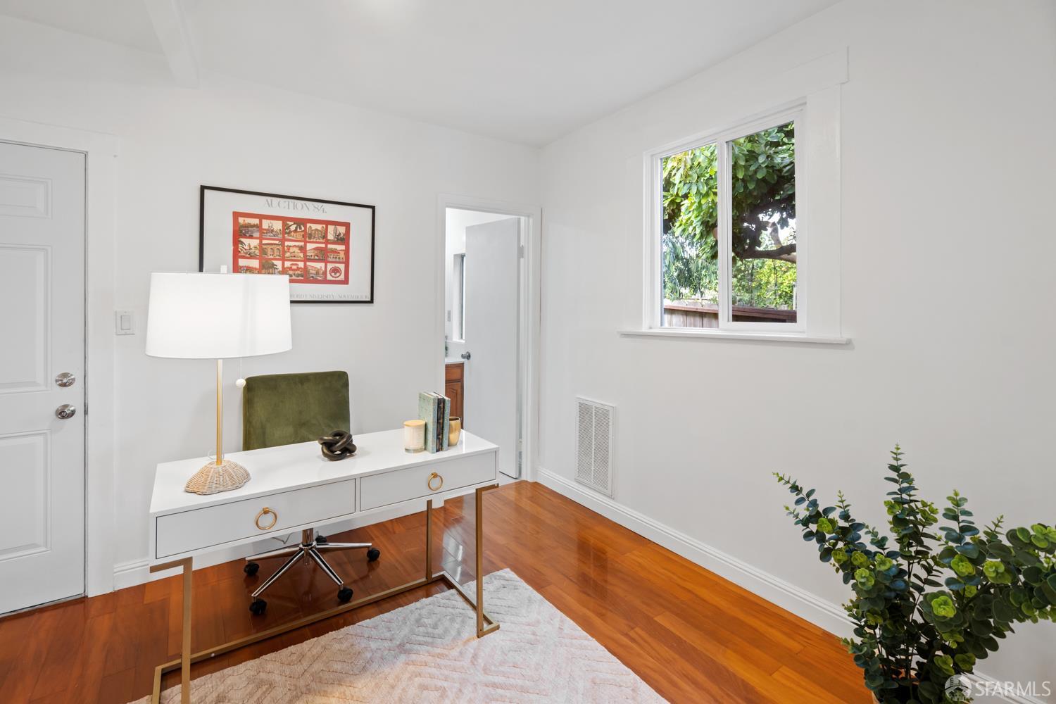 Detail Gallery Image 41 of 62 For 52 Rolph St, San Francisco,  CA 94112 - 2 Beds | 2/1 Baths