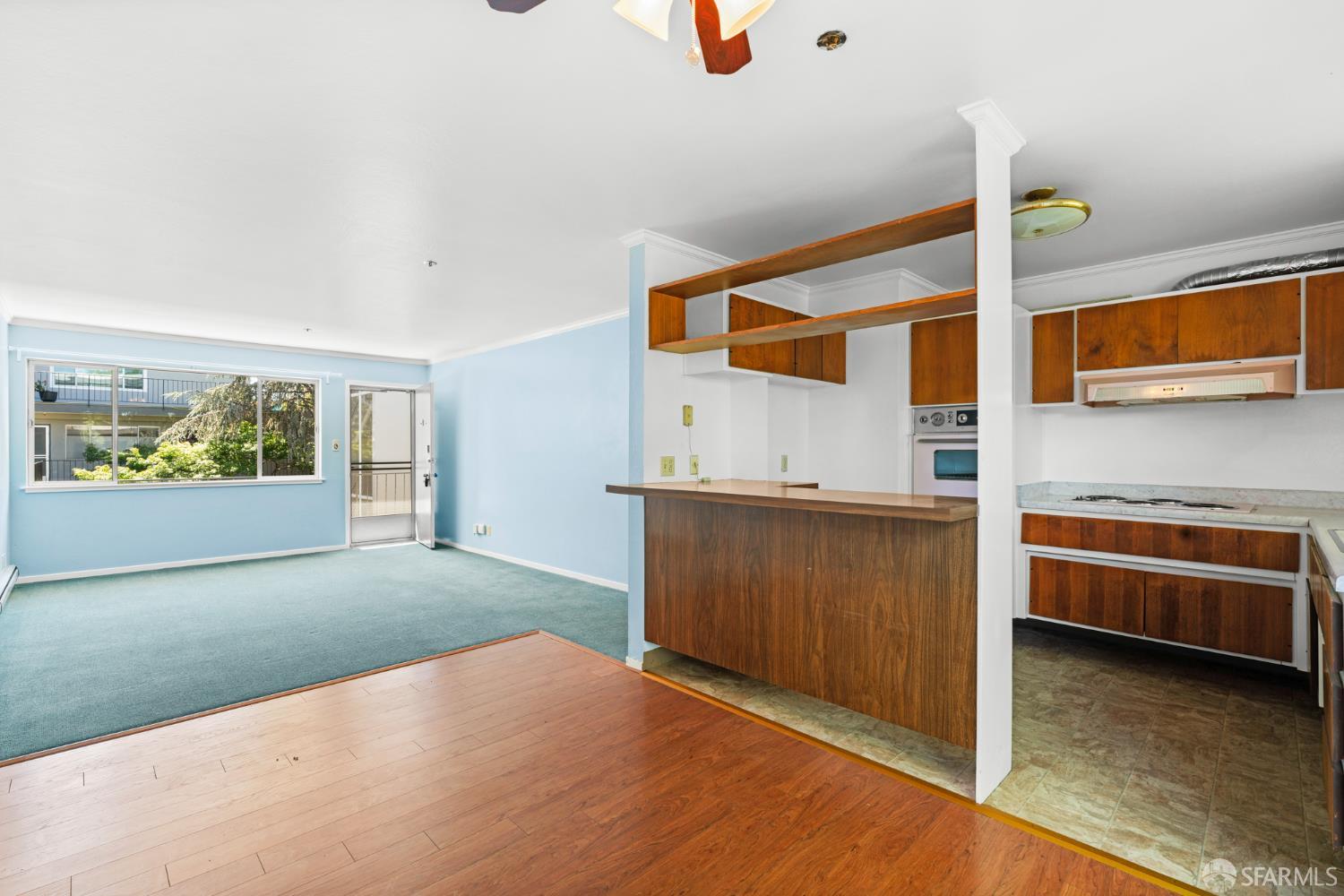 Detail Gallery Image 7 of 22 For 464 Clinton St #309,  Redwood City,  CA 94062 - 1 Beds | 1 Baths