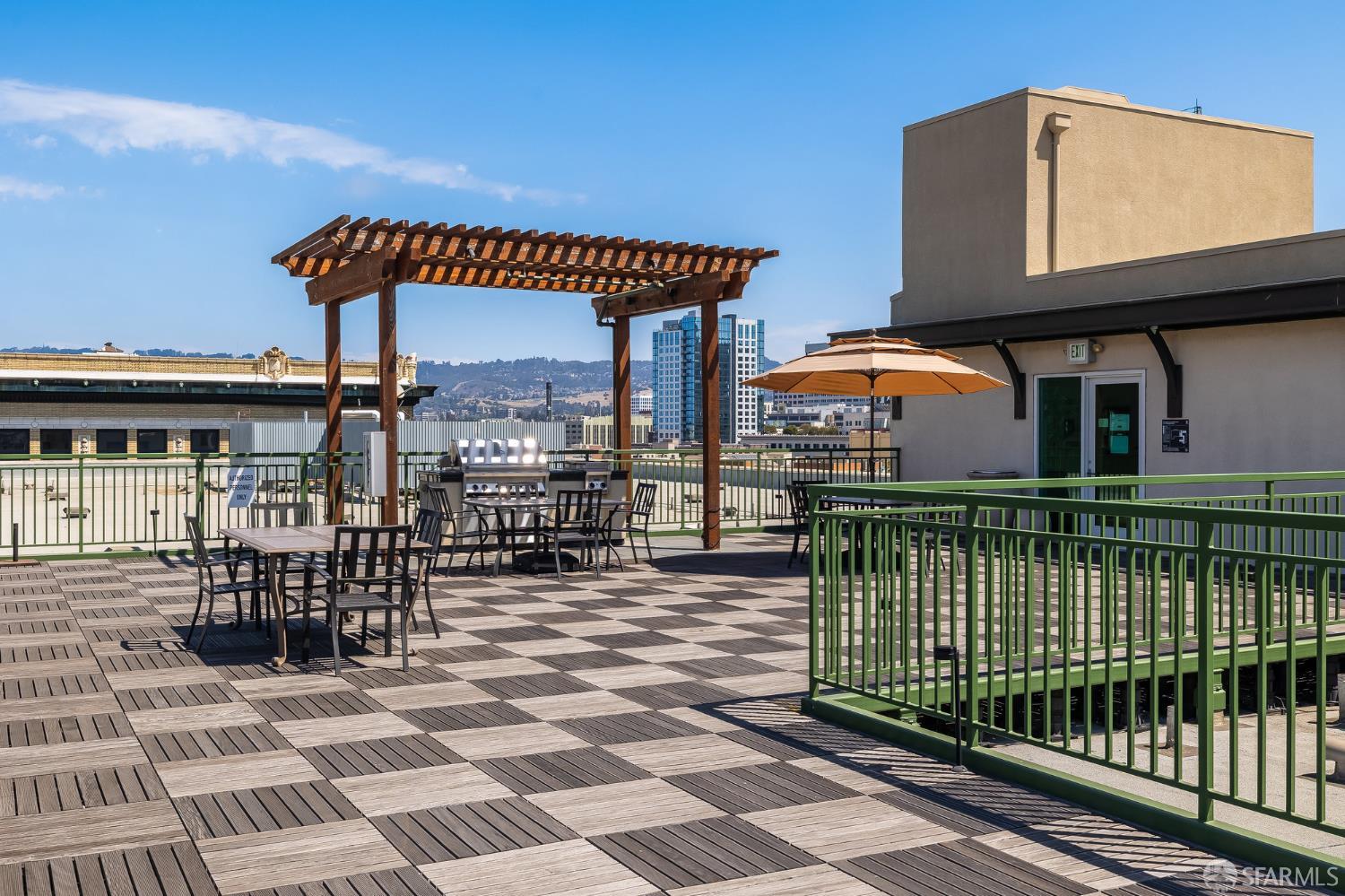 Detail Gallery Image 42 of 63 For 1511 Jefferson St Ph7,  Oakland,  CA 94612 - 2 Beds | 2 Baths