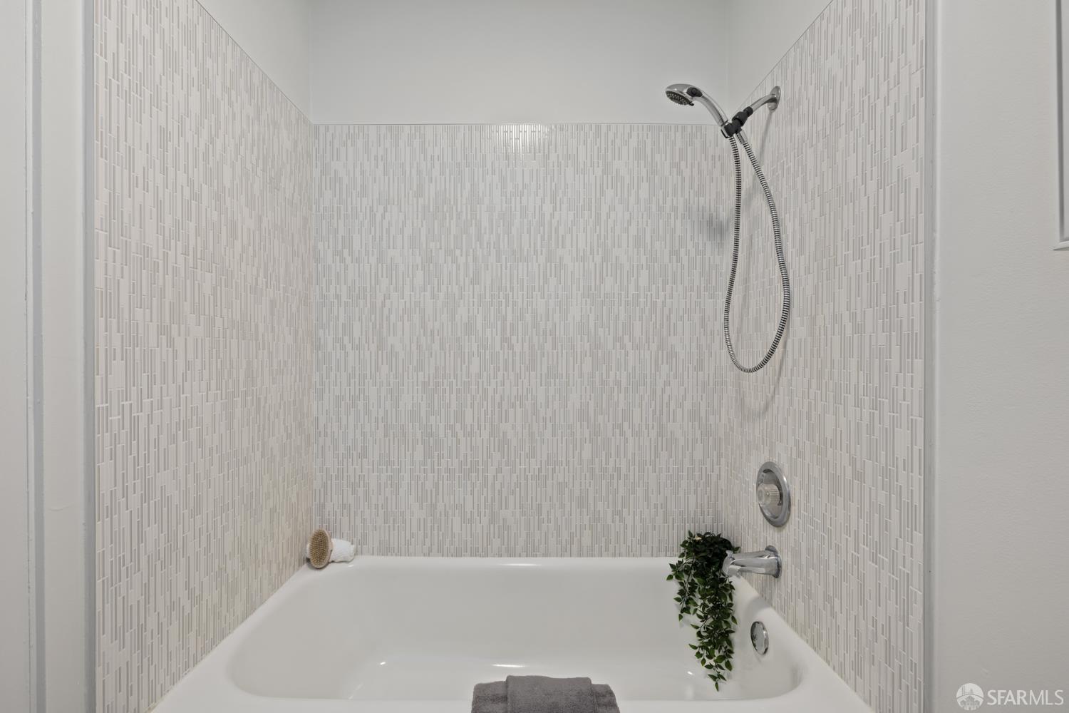 Detail Gallery Image 20 of 31 For 425 Grant Ave #19,  Palo Alto,  CA 94306 - 3 Beds | 2 Baths