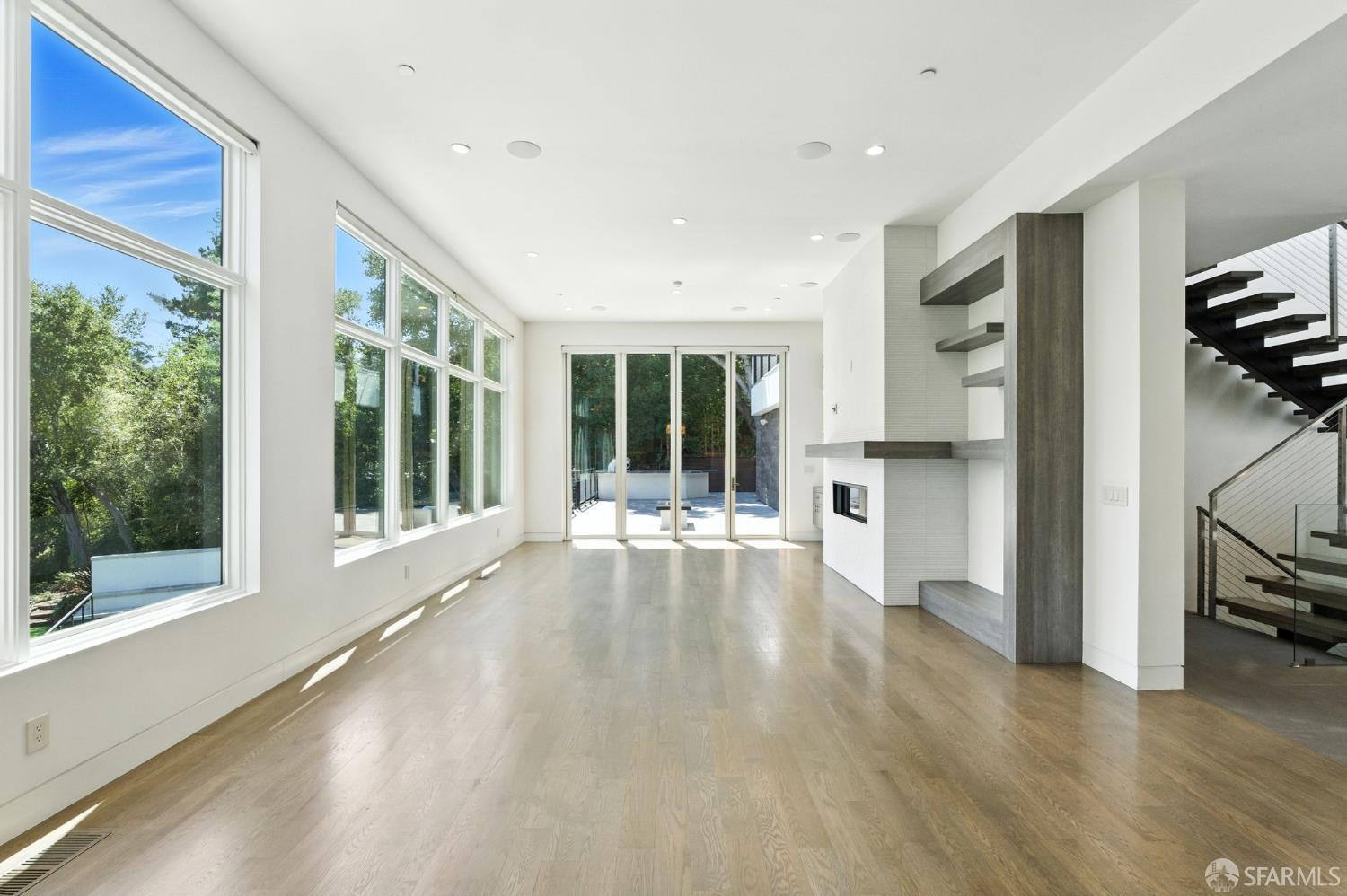 Detail Gallery Image 7 of 46 For 1225 La Cumbre Rd, Hillsborough,  CA 94010 - 6 Beds | 6/2 Baths