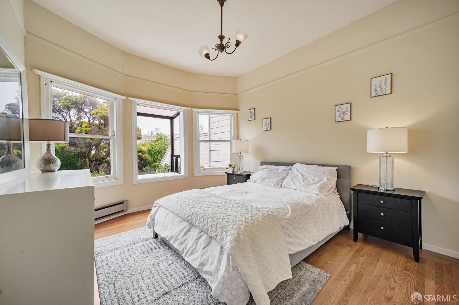 Detail Gallery Image 10 of 22 For 3515 Sacramento St, San Francisco,  CA 94118 - 3 Beds | 1 Baths