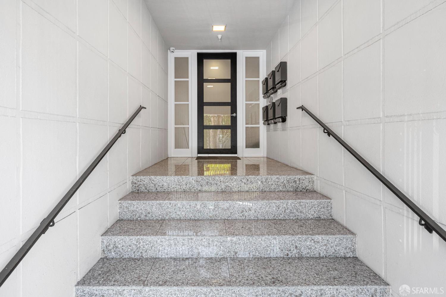 Detail Gallery Image 34 of 37 For 3234 Washington St #4,  San Francisco,  CA 94115 - 2 Beds | 2 Baths