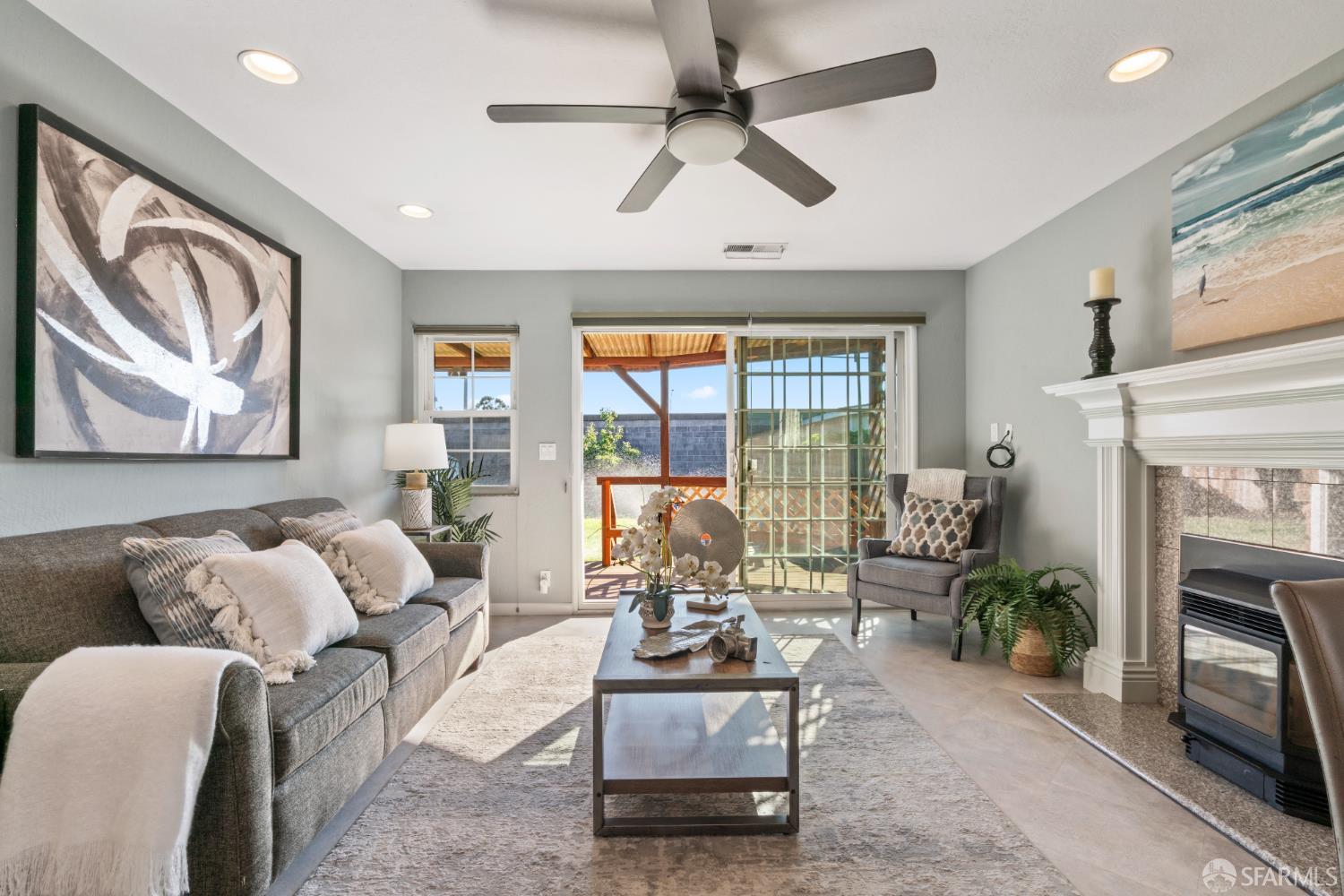 Detail Gallery Image 12 of 23 For 1704 Washington St, San Mateo,  CA 94403 - 3 Beds | 1 Baths
