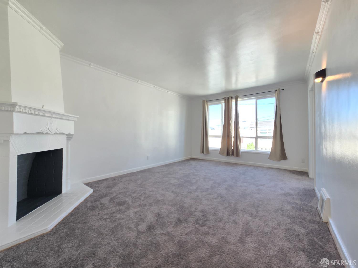 Detail Gallery Image 4 of 11 For 135 Maddux Ave, San Francisco,  CA 94124 - 3 Beds | 1 Baths