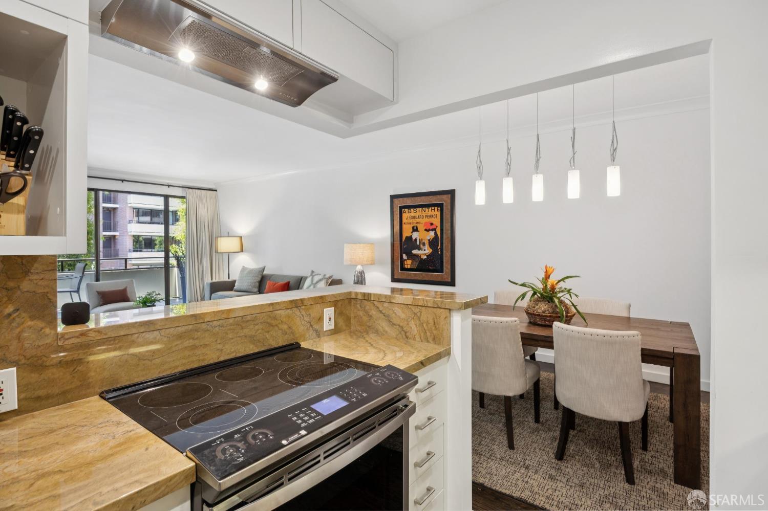 Detail Gallery Image 6 of 49 For 101 Lombard St 216e,  San Francisco,  CA 94111 - 1 Beds | 1 Baths